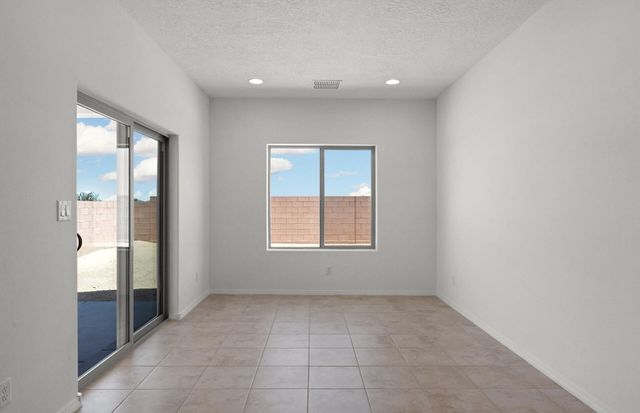 239 Prism Avenue SW, Rio Rancho, NM 87124