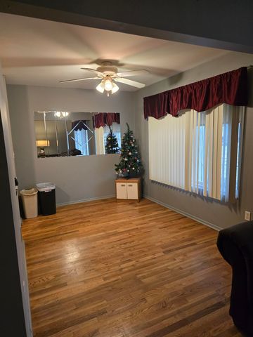 29460 Hoover Road, Warren, MI 48093