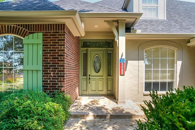 2211 S Copperfield Street, Stillwater, OK 74074