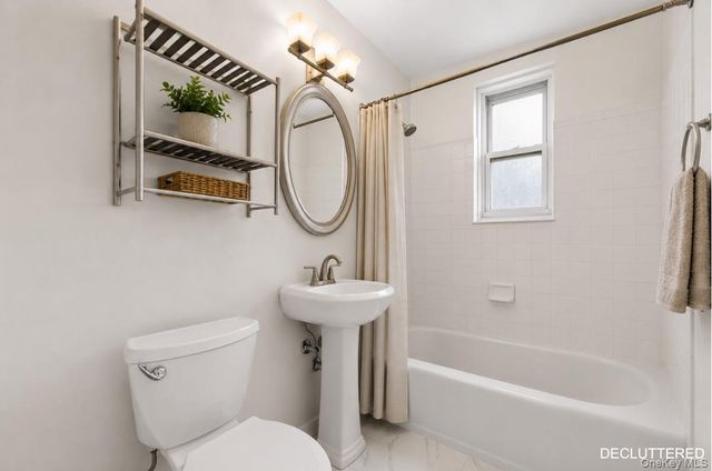 5645 Netherland Ave Apt 5E, Bronx, NY 10471