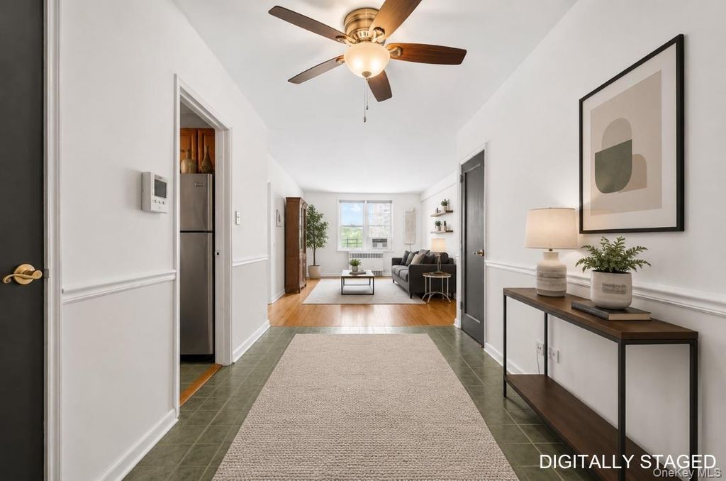 5645 Netherland Ave Apt 5E, Bronx, NY 10471 — photo 2