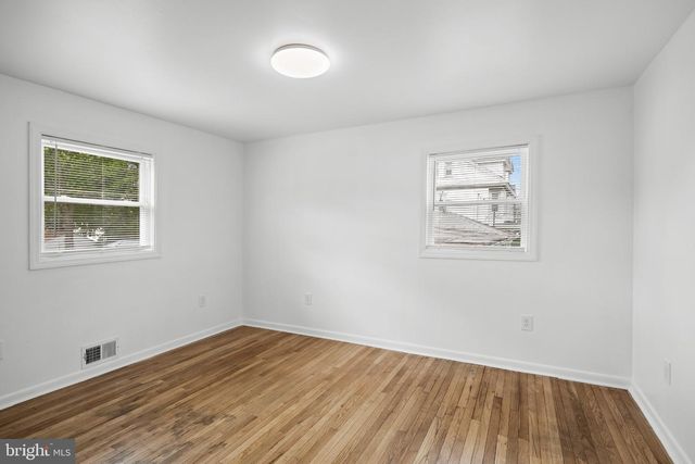 416 RIVER DR, Westville, NJ 08093