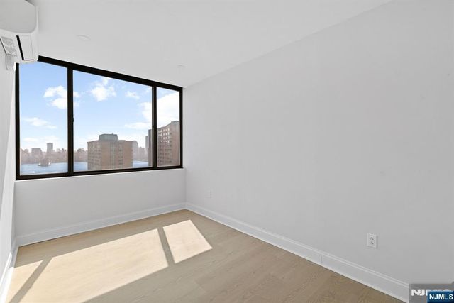 45 River Drive 3114, Jersey City, NJ 07310