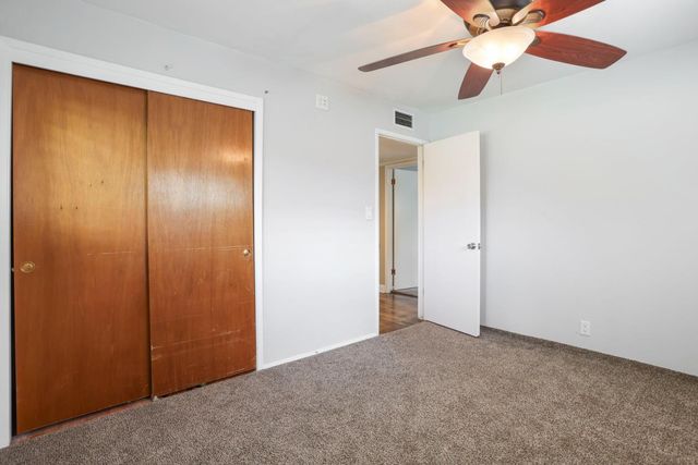 6510 N El Dorado St, Stockton, CA 95207