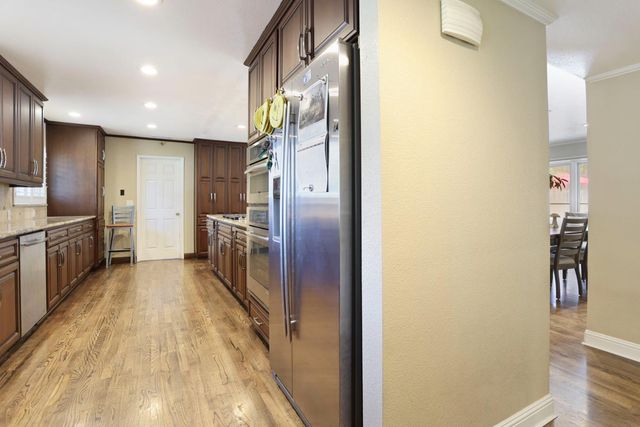 6510 N El Dorado St, Stockton, CA 95207