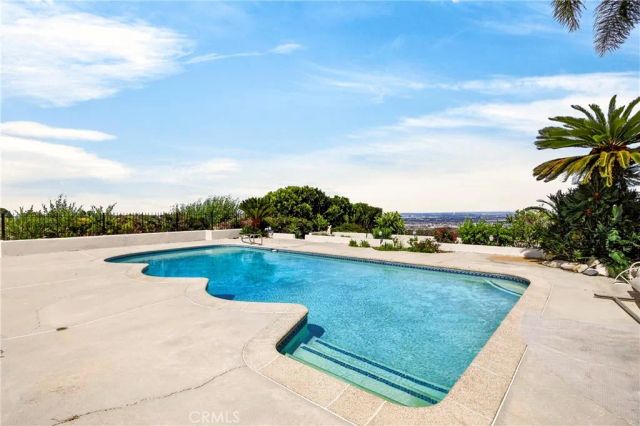 27402 Larchbluff, Rancho Palos Verdes, CA 90275