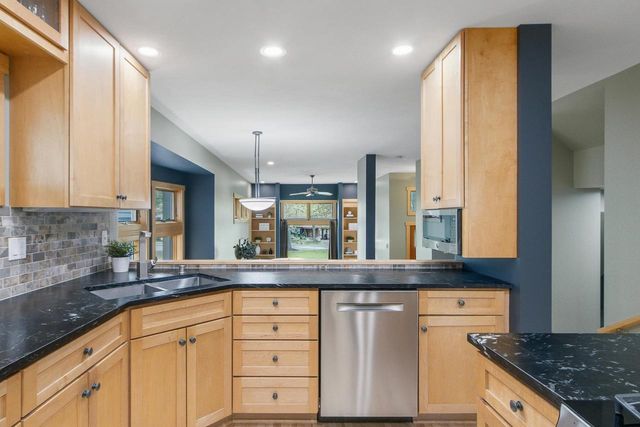 3547 Strawberry Loop, Middleton, WI 53562