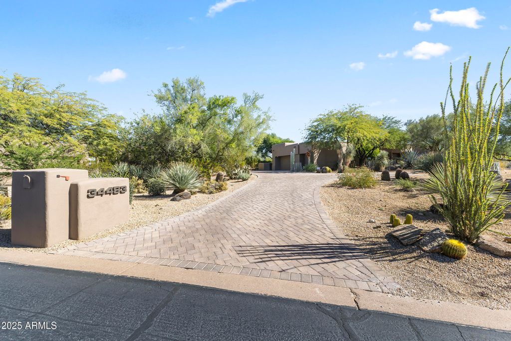 34483 N IRONWOOD Road, Scottsdale, AZ 85266