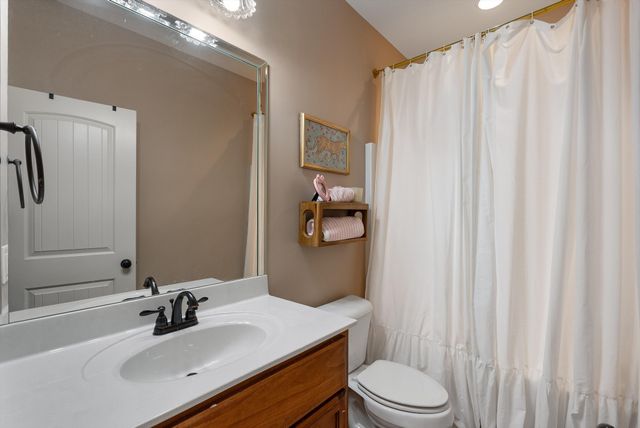 56 Harbor Pt, Lebanon, TN 37087