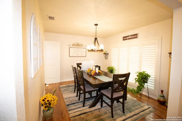 14219 Ridge Dale, San Antonio, TX 78233