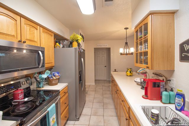 14219 Ridge Dale, San Antonio, TX 78233