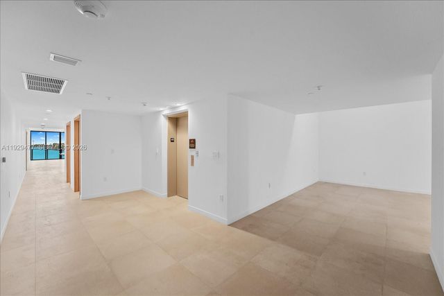 1135 103 St 403, Bay Harbor Islands, FL 33154