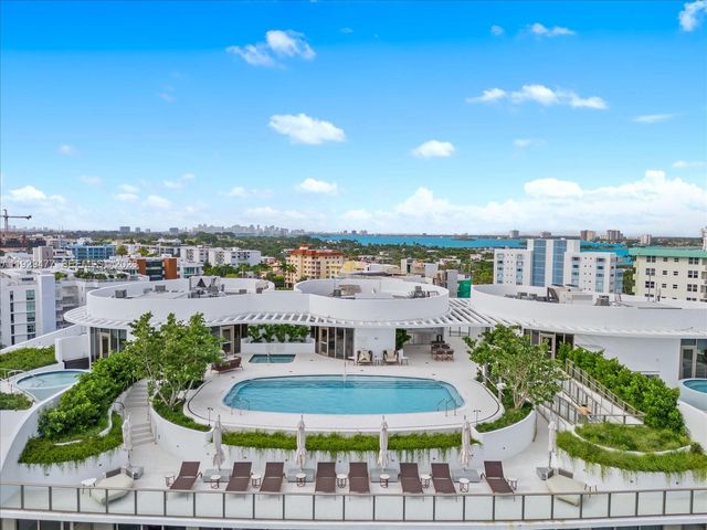 1135 103 St 403, Bay Harbor Islands, FL 33154