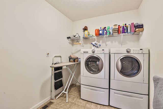 5769 Dill Boulevard 5769 Dill Boulevard, Clayton, OH 45315