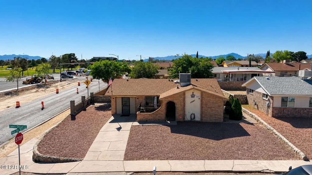 1601 James Chisum Drive, El Paso, TX 79936