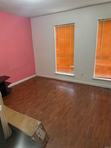 6302 Granada Trail, Pine Bluff, AR 71603