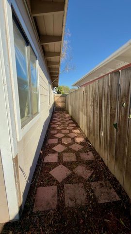 732 Rand Street, San Mateo, CA 94401