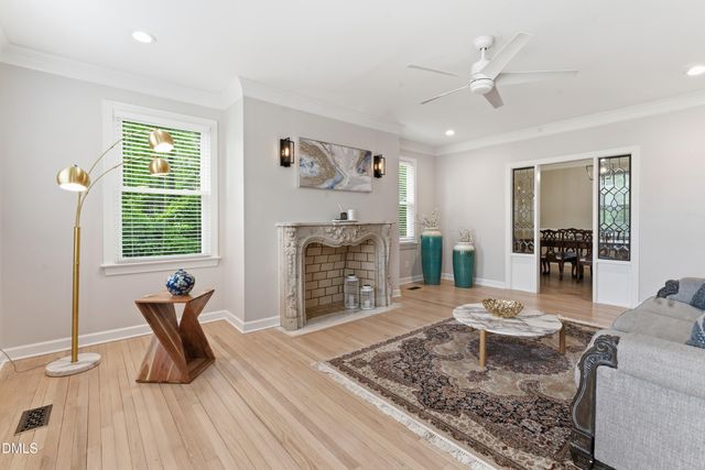 3822 Hope Valley Road, Durham, NC 27707