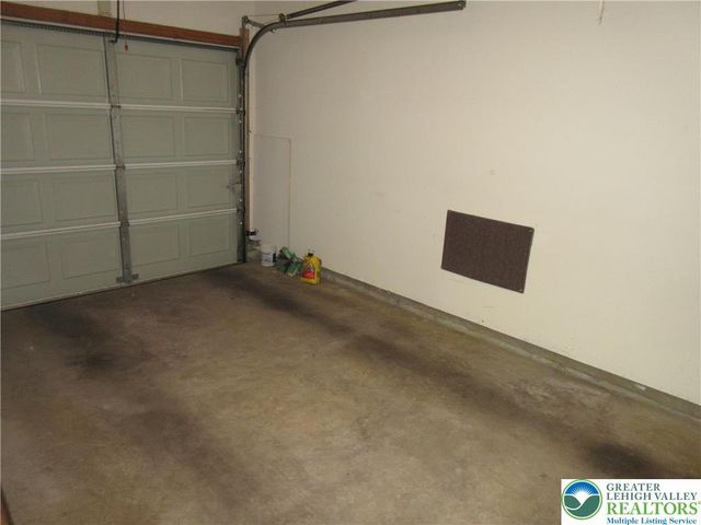 2430 Steeplechase Drive, Lower Macungie Twp, PA 18062
