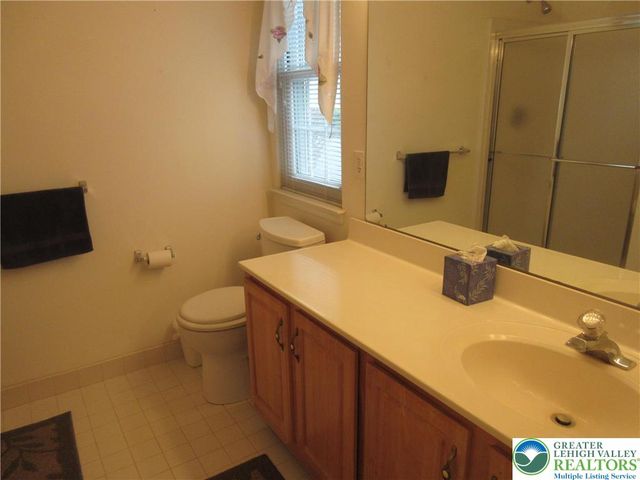 2430 Steeplechase Drive, Lower Macungie Twp, PA 18062