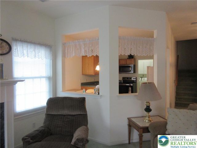 2430 Steeplechase Drive, Lower Macungie Twp, PA 18062