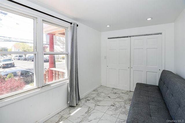 89-47 212th Street, Queens Village, NY 11427