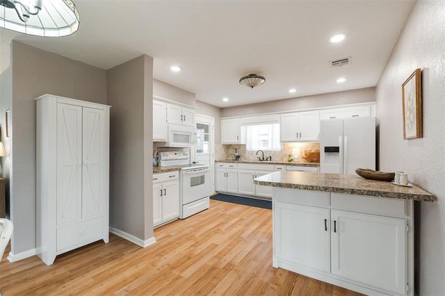 10708 Whitehaven Road, Oklahoma City, OK 73120