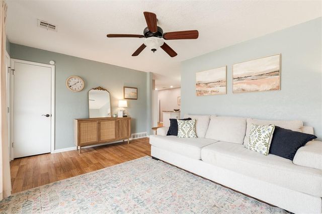 10708 Whitehaven Road, Oklahoma City, OK 73120