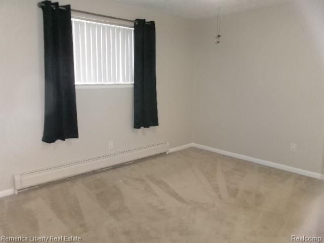 15110 Fairfield Street B, Livonia, MI 48154