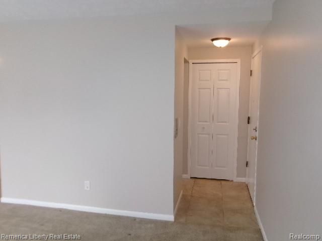 15110 Fairfield Street B, Livonia, MI 48154