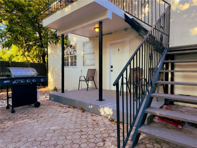 2469 SW 15th Street, Miami, FL 33145