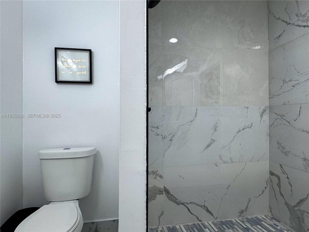 Image 11 of property listing at 2469 SW 15th Street, Miami, FL 33145