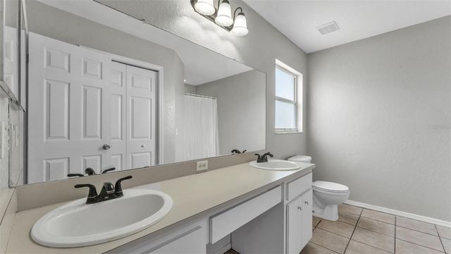 5284 ENGLISH DRIVE, Lakeland, FL 33812