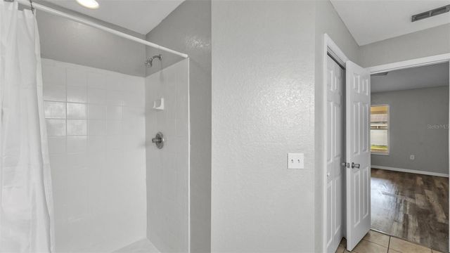 5284 ENGLISH DRIVE, Lakeland, FL 33812