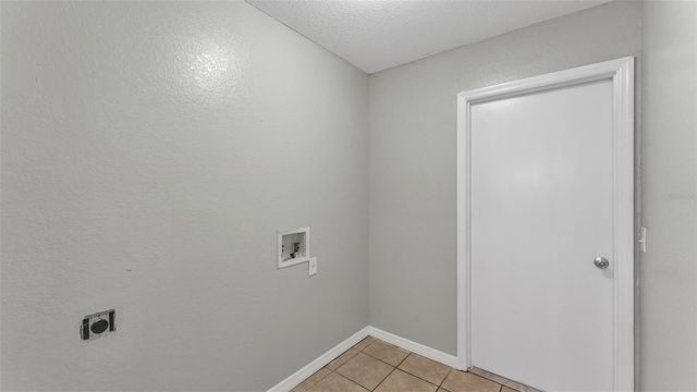 5284 ENGLISH DRIVE, Lakeland, FL 33812
