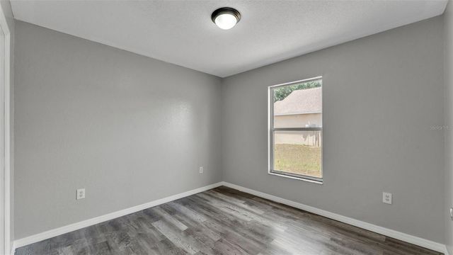 5284 ENGLISH DRIVE, Lakeland, FL 33812