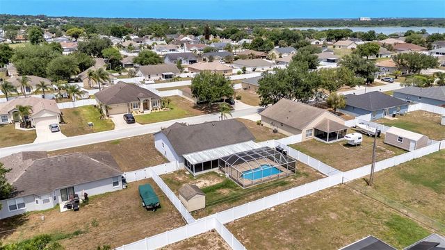 5284 ENGLISH DRIVE, Lakeland, FL 33812