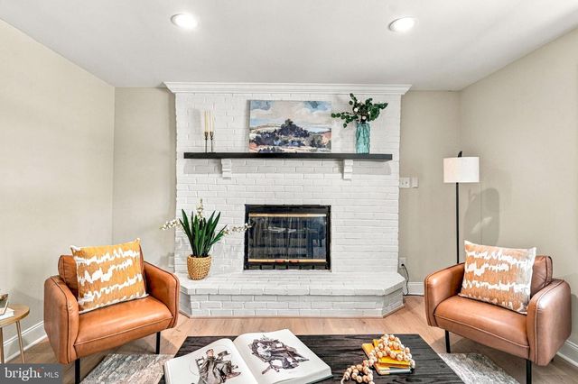 313 BRANDYWINE DR, Marlton, NJ 08053