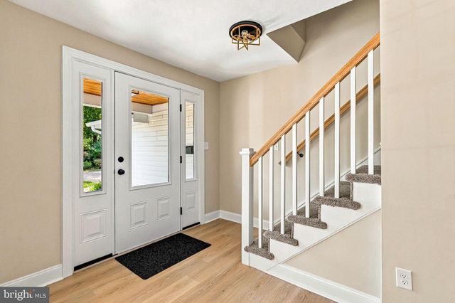 313 BRANDYWINE DR, Marlton, NJ 08053