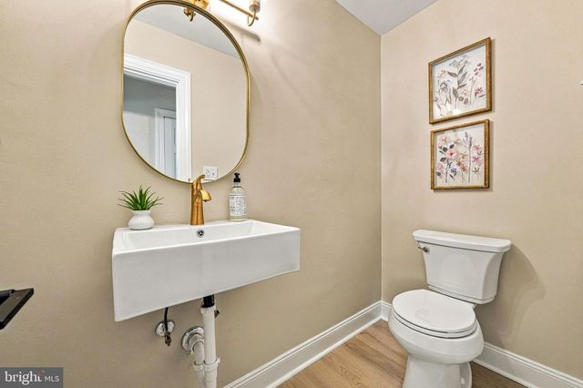 313 BRANDYWINE DR, Marlton, NJ 08053