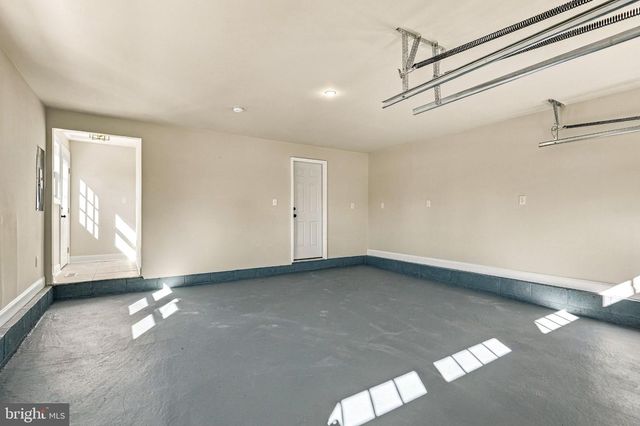 313 BRANDYWINE DR, Marlton, NJ 08053