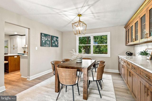 313 BRANDYWINE DR, Marlton, NJ 08053