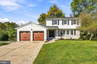 313 BRANDYWINE DR, Marlton, NJ 08053
