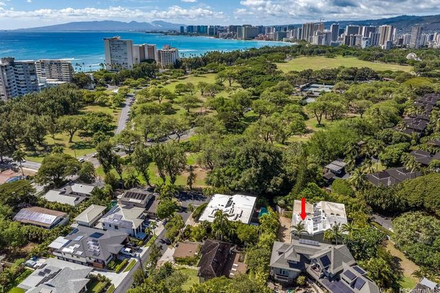 2929 Poni Moi Road 4, Honolulu, HI 96815