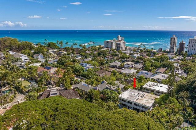 2929 Poni Moi Road 4, Honolulu, HI 96815