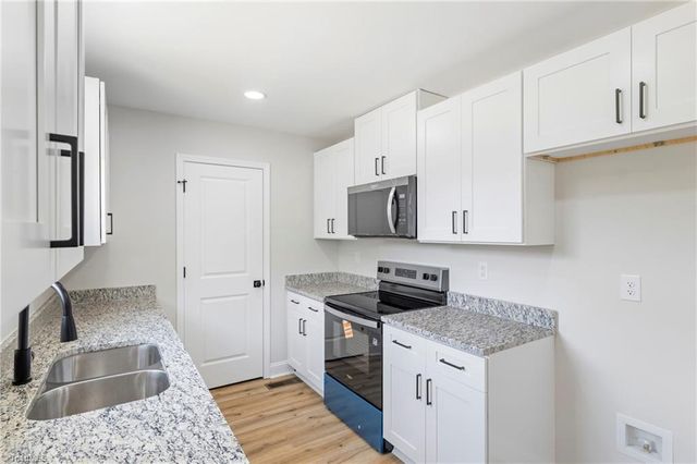 210 Merriman Street, Eden, NC 27288