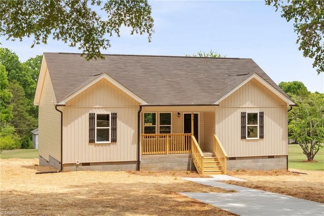 210 Merriman Street, Eden, NC 27288