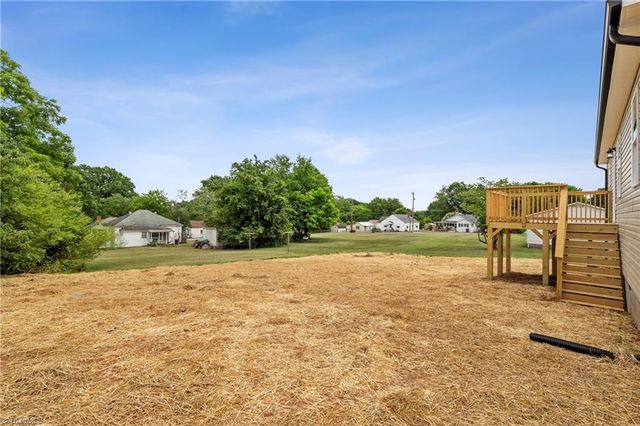 210 Merriman Street, Eden, NC 27288