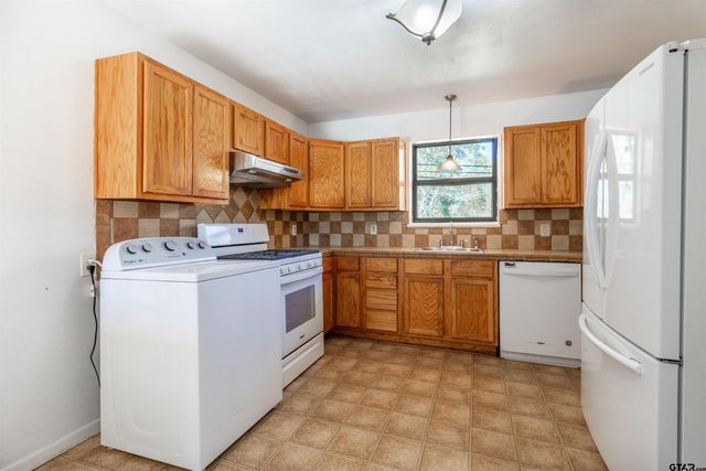 3011 Terilinga Drive, Tyler, TX 75701