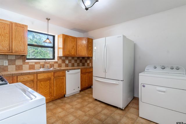 3011 Terilinga Drive, Tyler, TX 75701